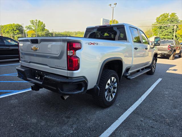 2022 Chevrolet Silverado 2500HD 4WD Crew Cab Standard Bed Custom 2022 Chevrolet Silverado 2500HD 4WD Crew Cab Standard Bed Custom