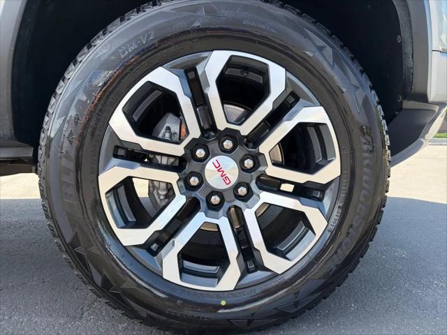 2023 GMC Canyon AT4