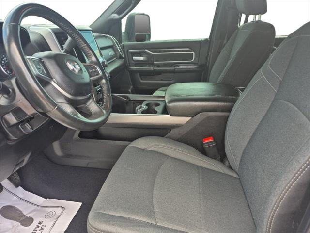 2024 Ram 3500 Big Horn Crew Cab 4x4 64 Box