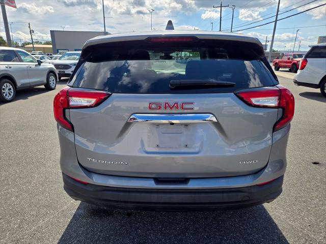 2024 GMC Terrain AWD SLE