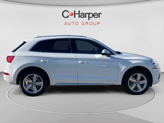 2018 Audi Q5 2.0T Tech Premium 2018 Audi Q5 2.0T Tech Premium