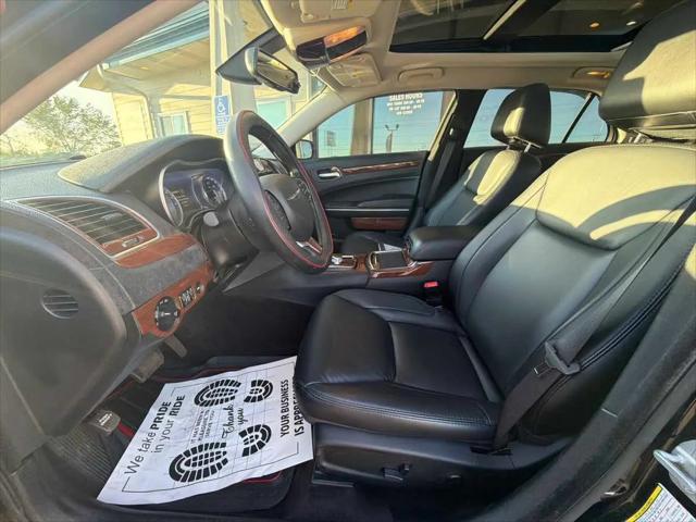 2016 Chrysler 300 Anniversary Edition