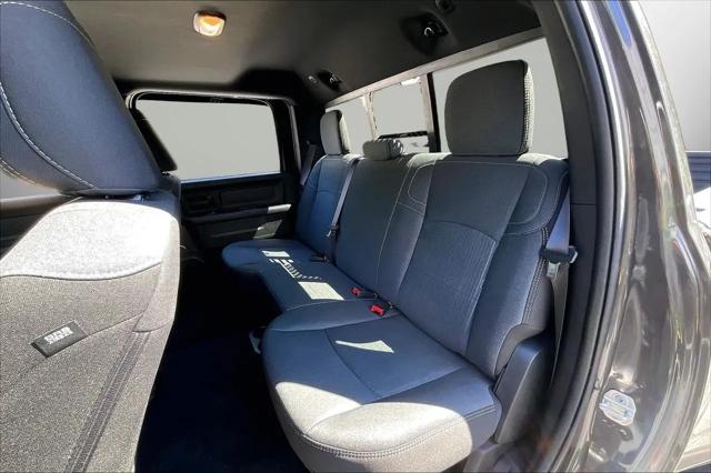 2024 Ram 3500 Tradesman Crew Cab 4x4 8 Box