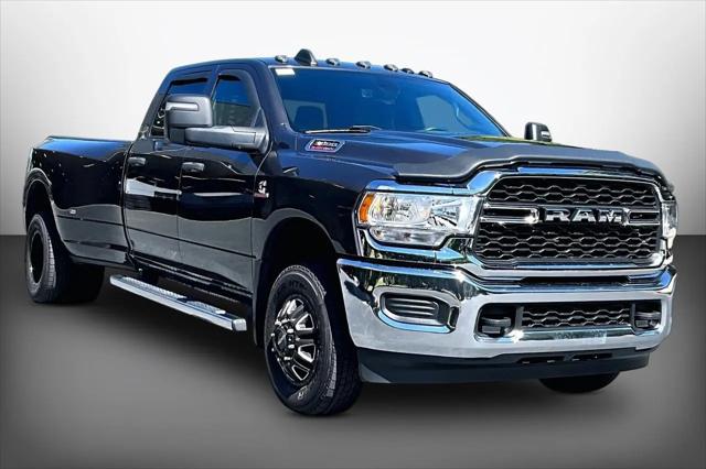 2024 Ram 3500 Tradesman Crew Cab 4x4 8 Box