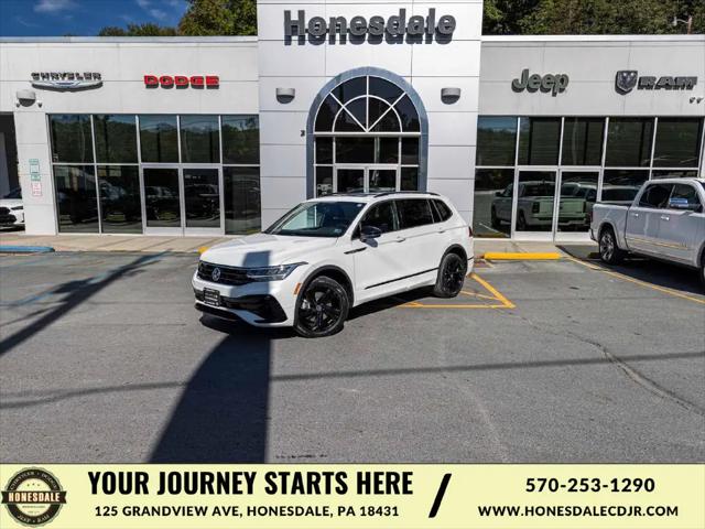 2023 Volkswagen Tiguan 2.0T SE R-Line Black for sale in Honesdale, PA