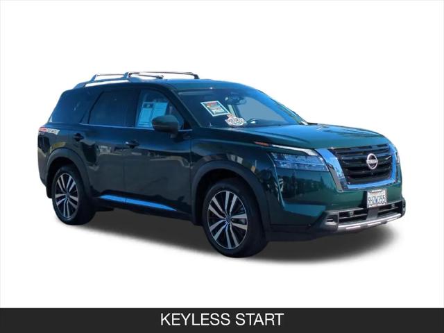 2023 Nissan Pathfinder Platinum FWD