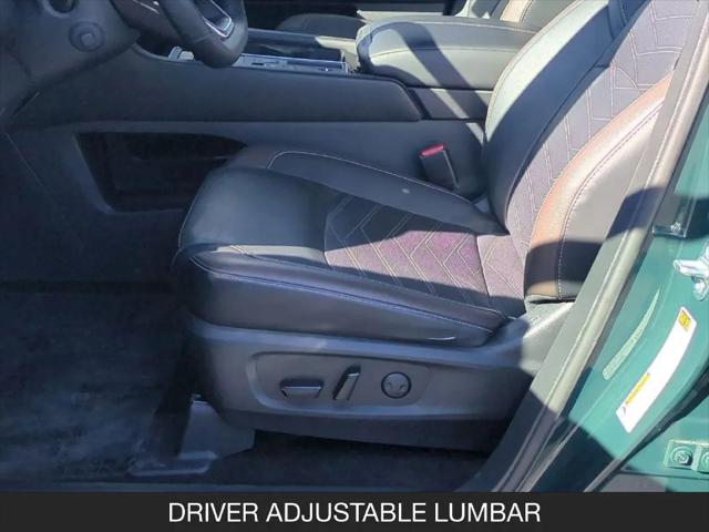 2023 Nissan Pathfinder Platinum FWD