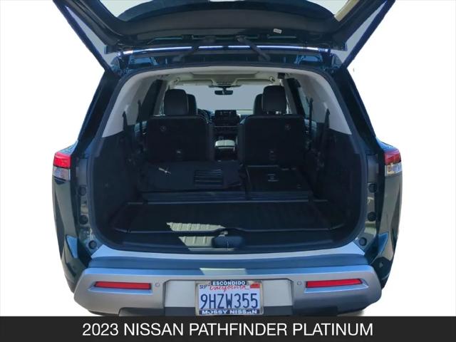 2023 Nissan Pathfinder Platinum FWD