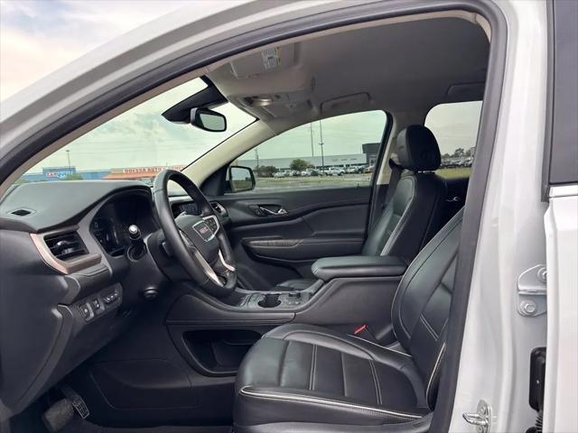 2023 GMC Acadia FWD Denali