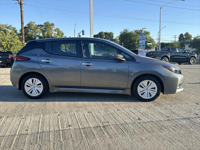 2025 Nissan LEAF S