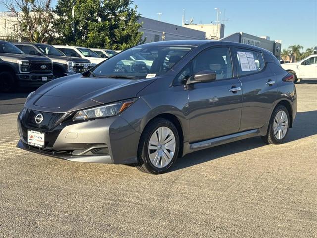 2025 Nissan LEAF S