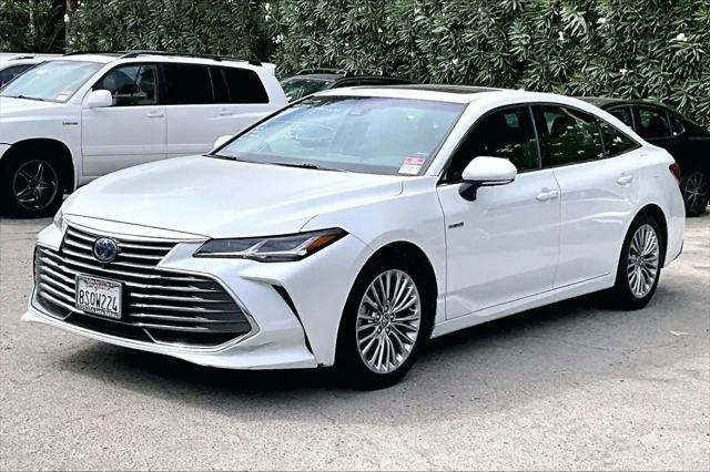 2021 Toyota Avalon Limited Hybrid