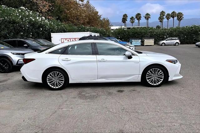 2021 Toyota Avalon Limited Hybrid