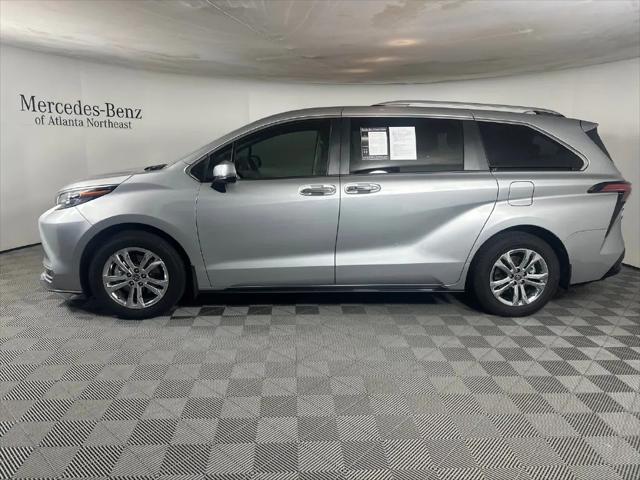2024 Toyota Sienna Platinum