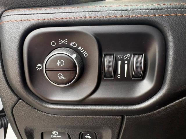 2019 Ram 1500 Longhorn Crew Cab 4x4 64 Box