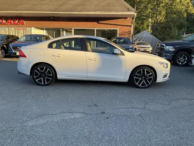 2017 Volvo S60 T5 Dynamic