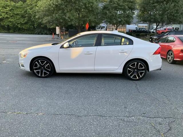 2017 Volvo S60 T5 Dynamic