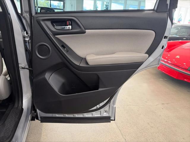 2016 Subaru Forester 2.5i Touring