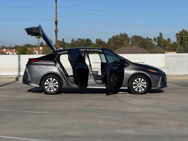 2020 Toyota Prius Prime XLE