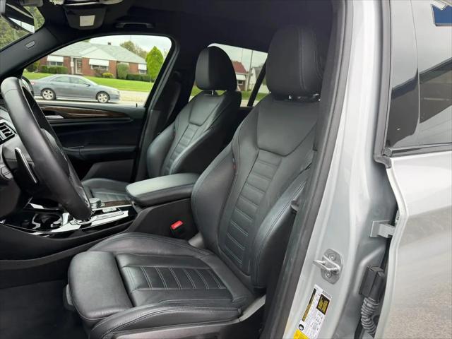2019 BMW X3 M40i