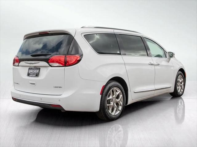 2017 Chrysler Pacifica Limited