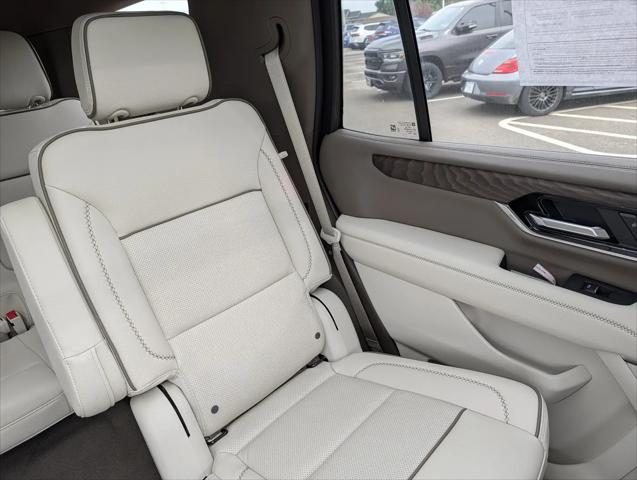 2025 GMC Yukon 4WD Denali