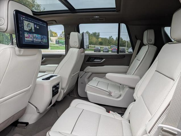 2025 GMC Yukon 4WD Denali