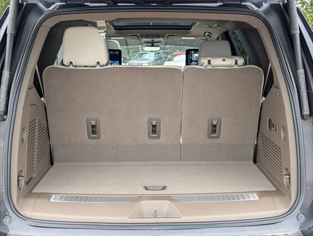 2025 GMC Yukon 4WD Denali