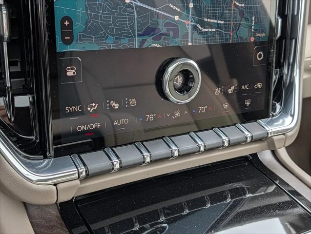 2025 GMC Yukon 4WD Denali