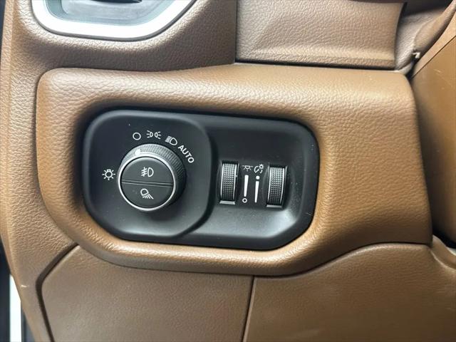 2020 Jeep Ram 2500 Laramie Crew Cab 4x4 64 Box