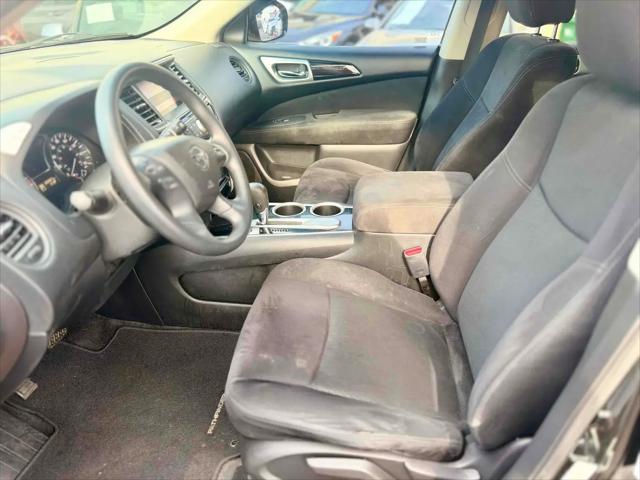 2015 Nissan Pathfinder S