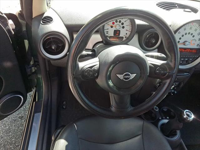 2011 MINI Cooper Cooper