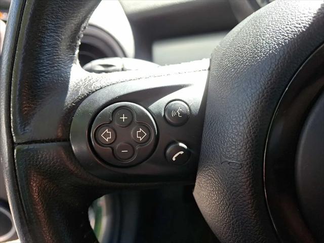 2011 MINI Cooper Cooper