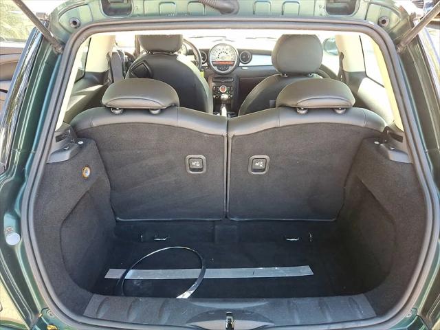 2011 MINI Cooper Cooper