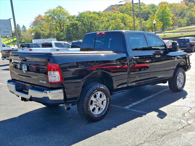 2023 Ram 3500 Tradesman Crew Cab 4x4 64 Box