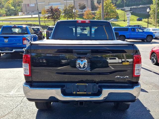 2023 Ram 3500 Tradesman Crew Cab 4x4 64 Box