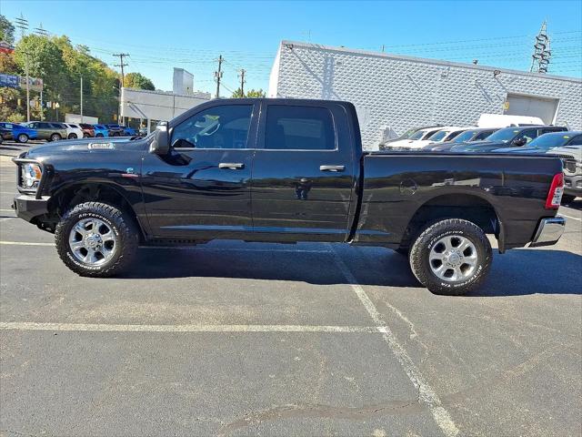 2023 Ram 3500 Tradesman Crew Cab 4x4 64 Box