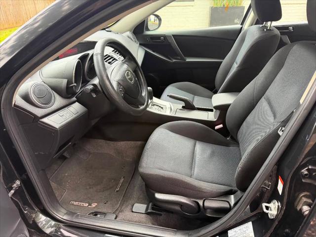 2011 Mazda Mazda3 i Sport