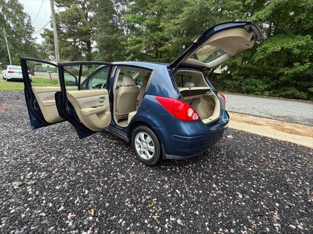 2008 Nissan Versa 1.8SL