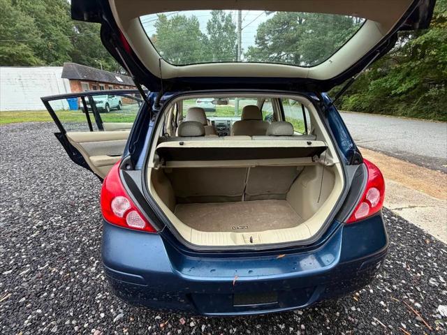 2008 Nissan Versa 1.8SL