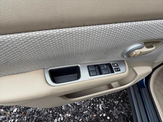 2008 Nissan Versa 1.8SL