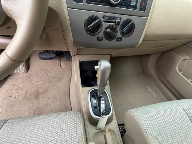 2008 Nissan Versa 1.8SL