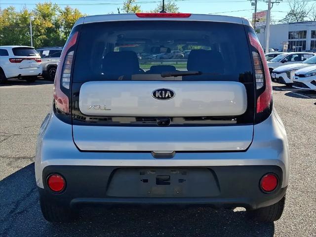 2017 Kia Soul Base