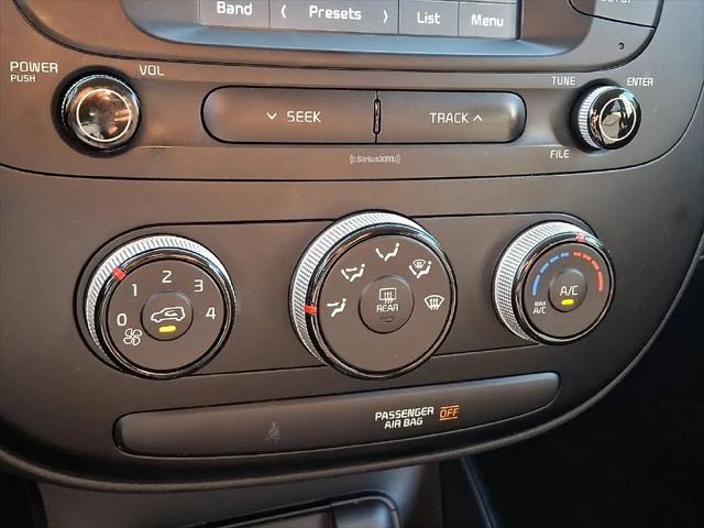 2017 Kia Soul Base