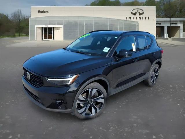 2025 Volvo XC40 B5 Ultra Dark Theme for sale in Winston-Salem, NC