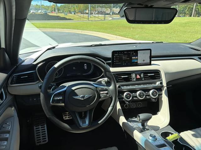 2023 Genesis G70 2.0T RWD