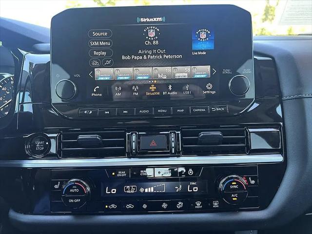 2025 Nissan Pathfinder SL FWD