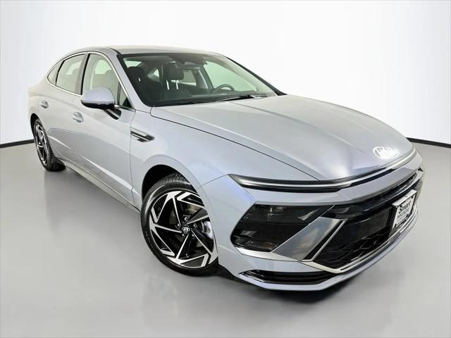 2026 Hyundai Sonata SEL Sport for sale in Davenport, IA