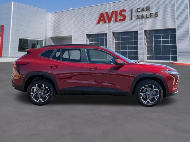 2025 Chevrolet Trax FWD LT
