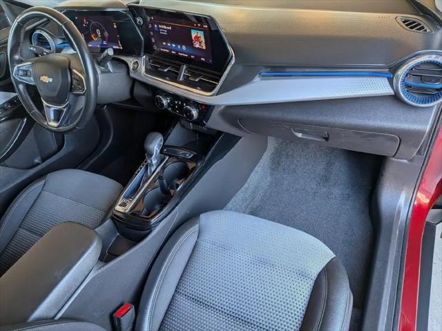 2025 Chevrolet Trax FWD LT